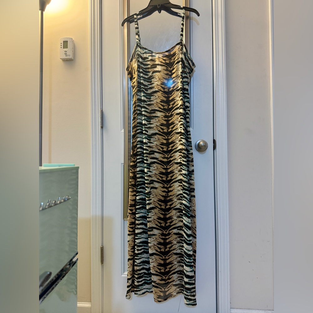 Forever 21 Black and Tan Striped Swim Cover Up Dress Size 1X
